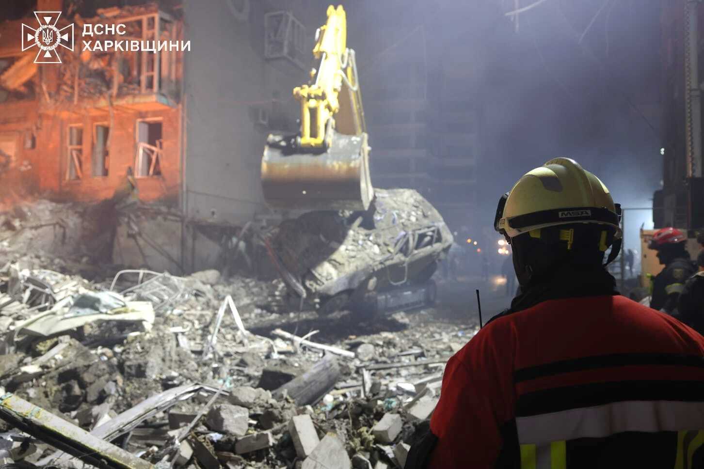 Удар "Іскандерами" по Харкову: під завалами знайшли фрагменти тіла четвертої жертви