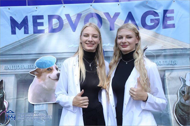 Сестри-близнята із Сум склали НМТ на 200 балів: у чому секрет успіху та де дівчата навчаються зараз