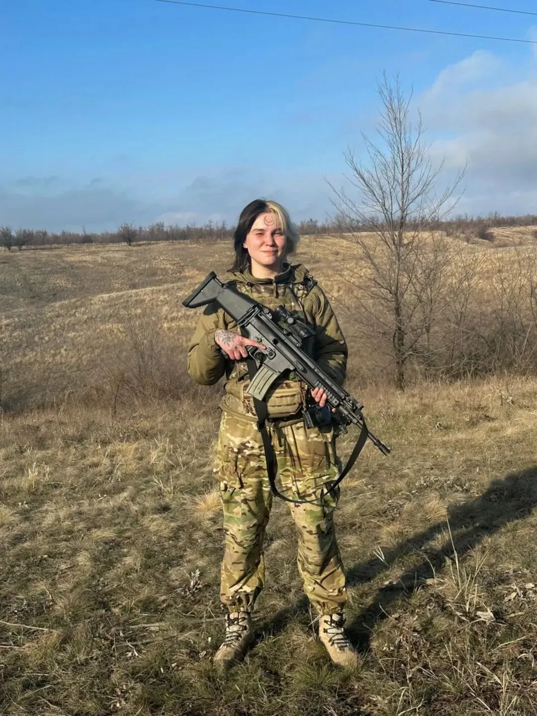 Велика втрата: загинула операторка дронів, журналістка і мисткиня Лана Чорногорська. Фото