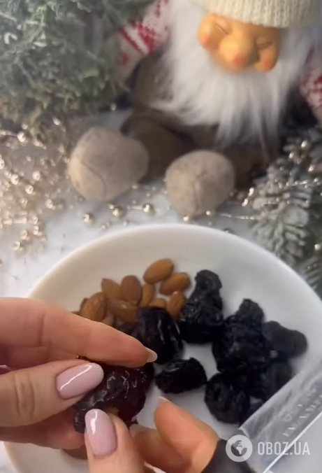 Чернослив в сметане: делимся рецептом любимого десерта из детства