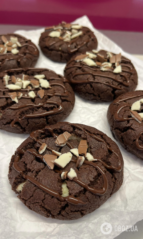 Домашнее шоколадное печенье с творожной начинкой: идеальный десерт для уютных семейных чаепитий