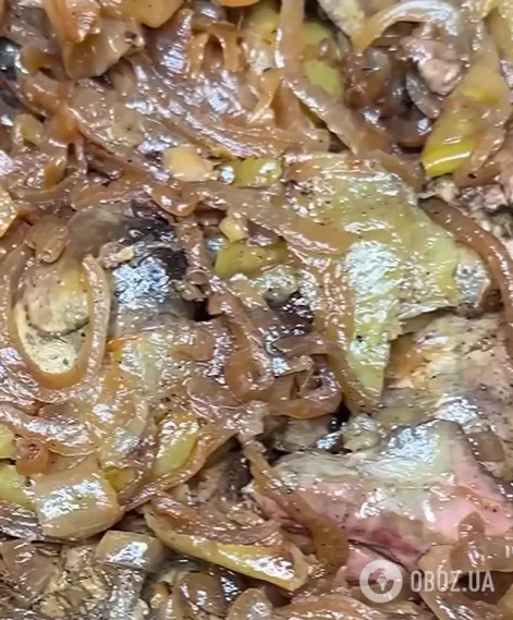 С каким фруктом вкусно приготовить печень: мясо просто тает во рту