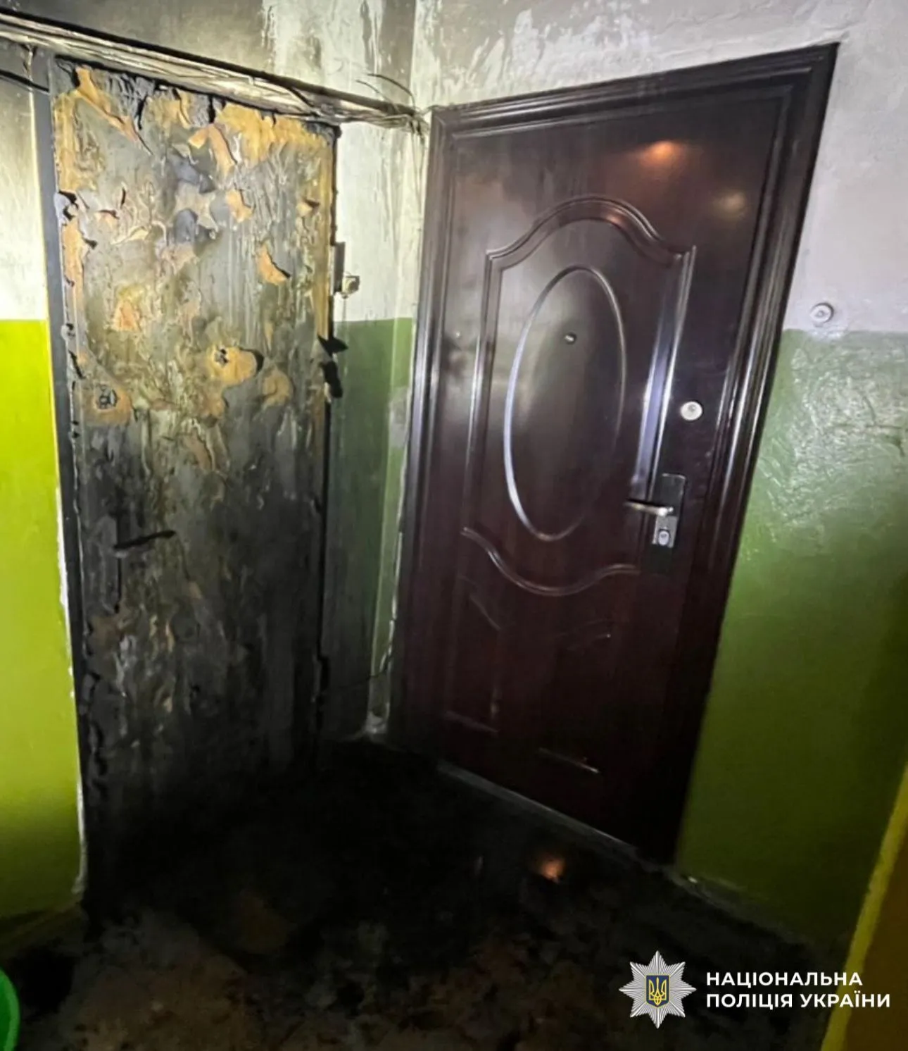 На Киевщине мужчина устроил соседям пожар из-за громкого поведения. Подробности и фото