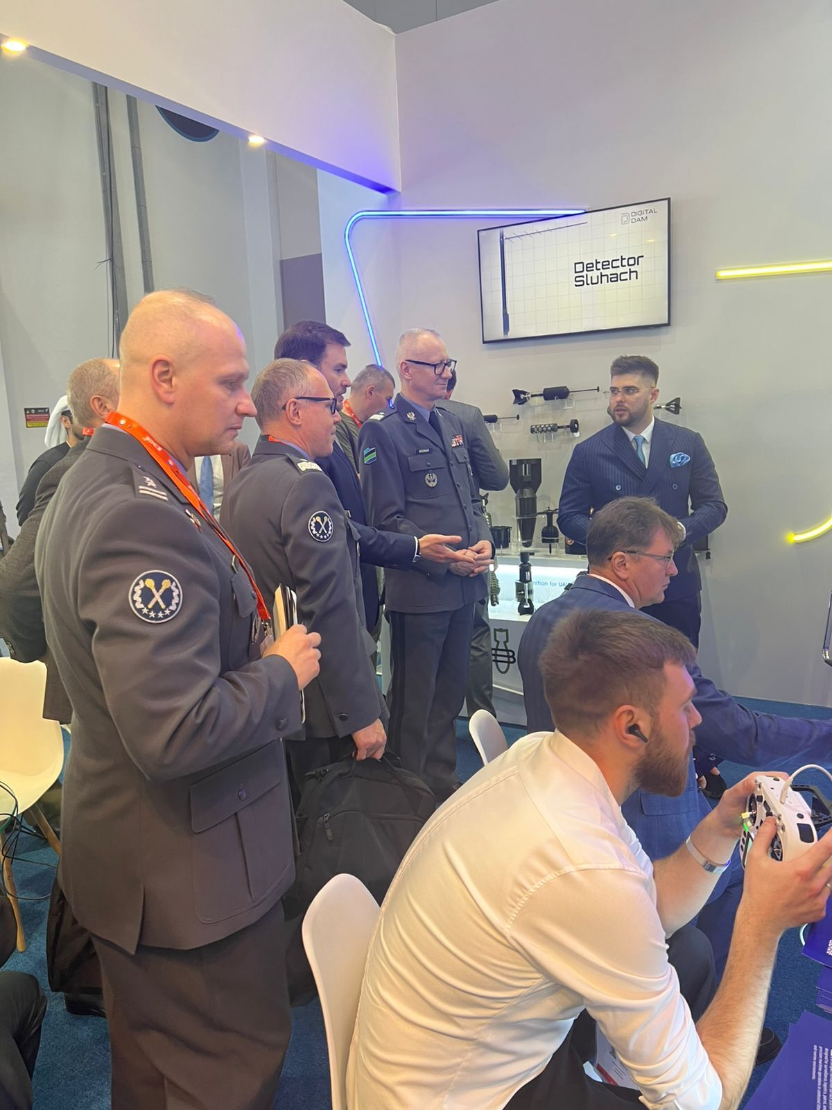 NAUDI провела демонстрацію дистанційного управління НРК та бойових БпЛА для польської делегації