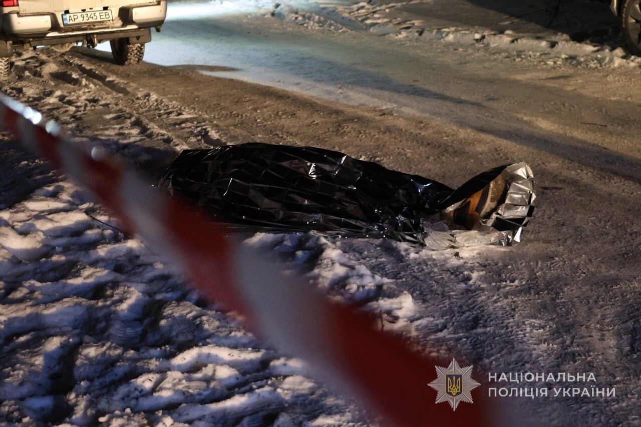 Росія атакувала Запоріжжя "Шахедами": троє загиблих, без електрики залишилося майже 1500 абонентів. Фото й відео