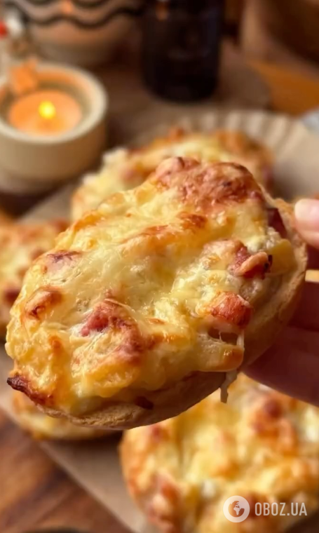 Ситні гарячі бутерброди в духовці: як приготувати швидкий перекус