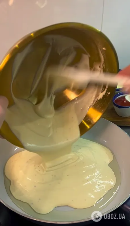 Лінива піца на сковорідці за 15 хвилин: готується без духовки