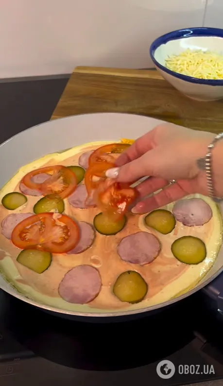 Лінива піца на сковорідці за 15 хвилин: готується без духовки