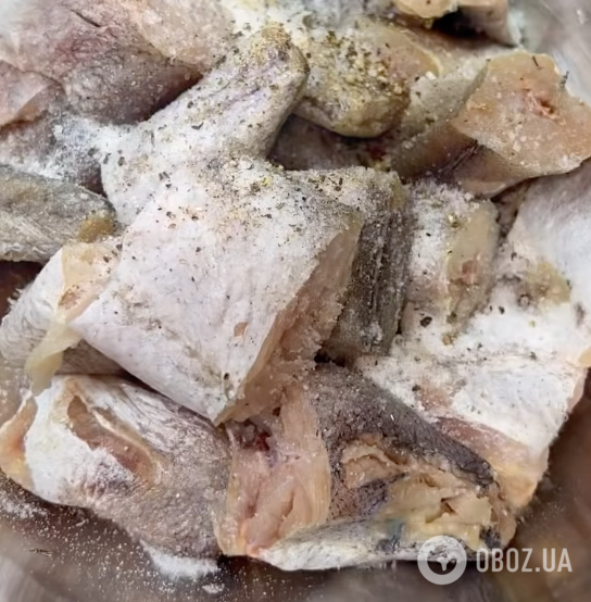 Як смачно приготувати бюджетний хек: рецепт корисної страви для всієї родини