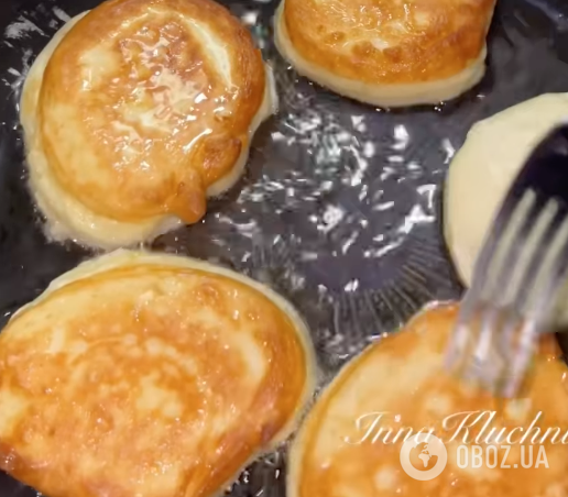 Пишні та смачні оладки: розповідаємо, що додати в тісто