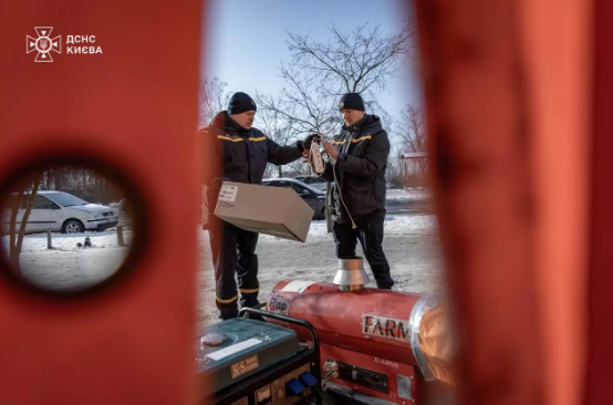 Служба 112 прийняла уже понад 20 тисяч звернень щодо відсутності тепла, світла та води, – Клименко