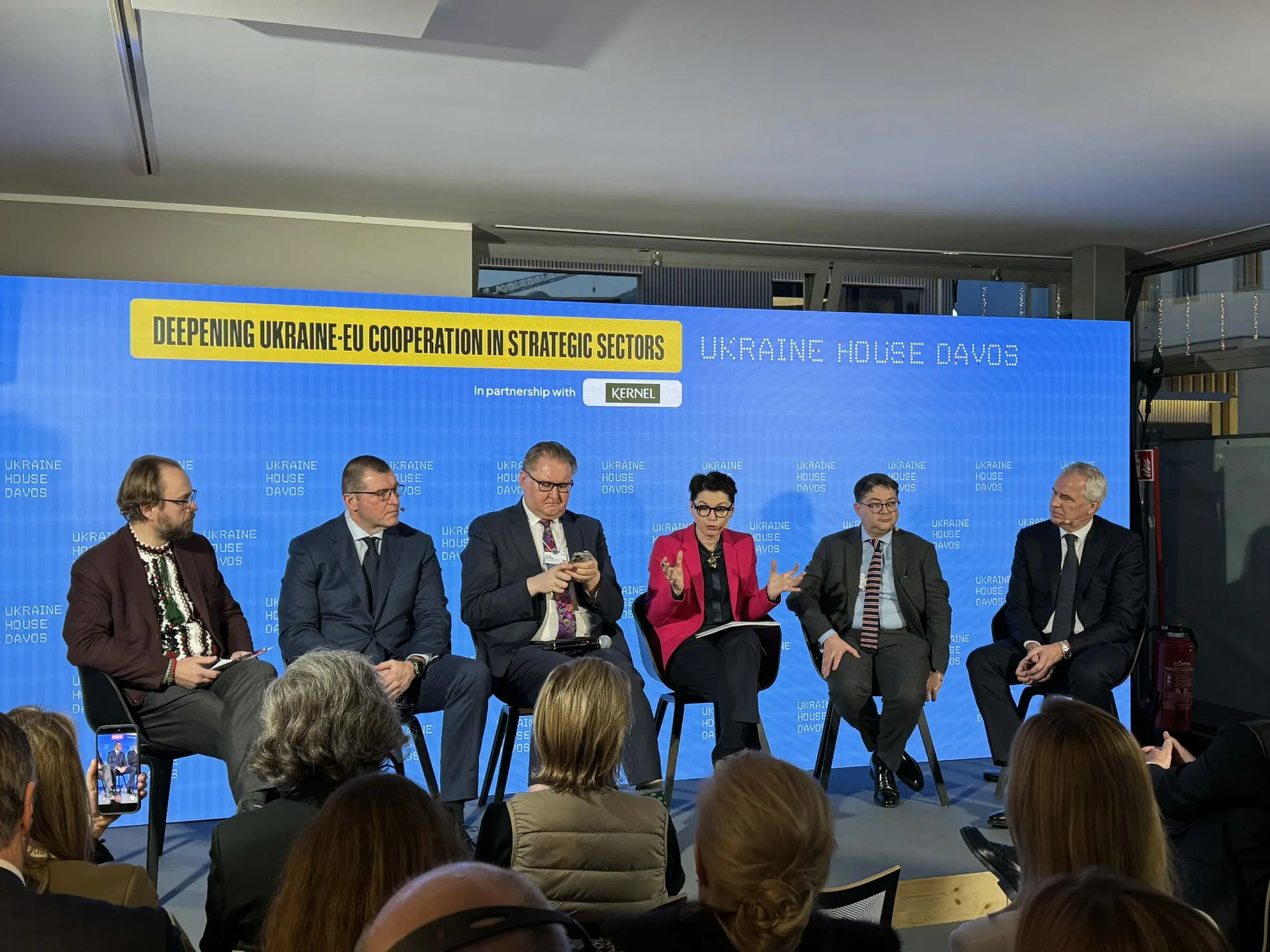 Вышли на финальную стадию: вице-премьер сказал, когда Украина может стать членом ЕС