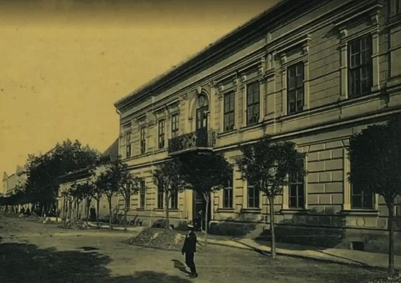 Берегове у 1920 році: у мережі показали історичну листівку