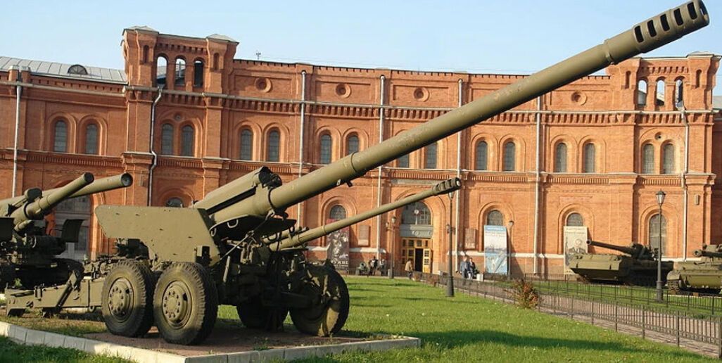 Россия стремится создать аналог украинской САУ "Богдана": что известно и какая опасность