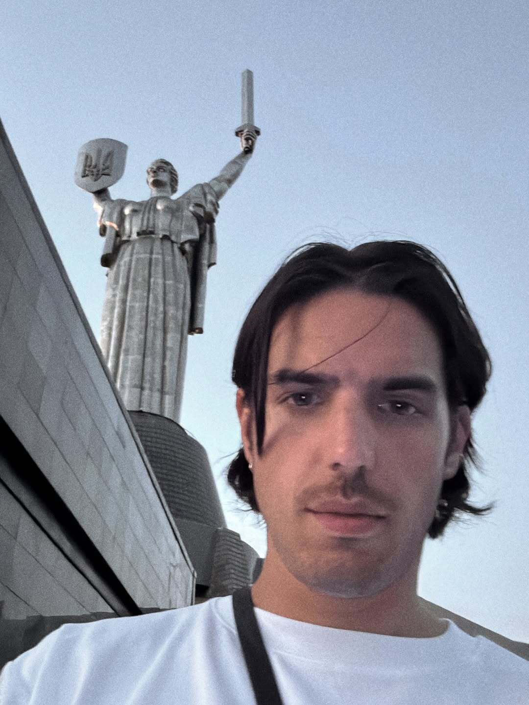 Всесвітньо відомий музикант зняв у Києві потужне відео про війну та однією фразою змусив Європу протверезіти