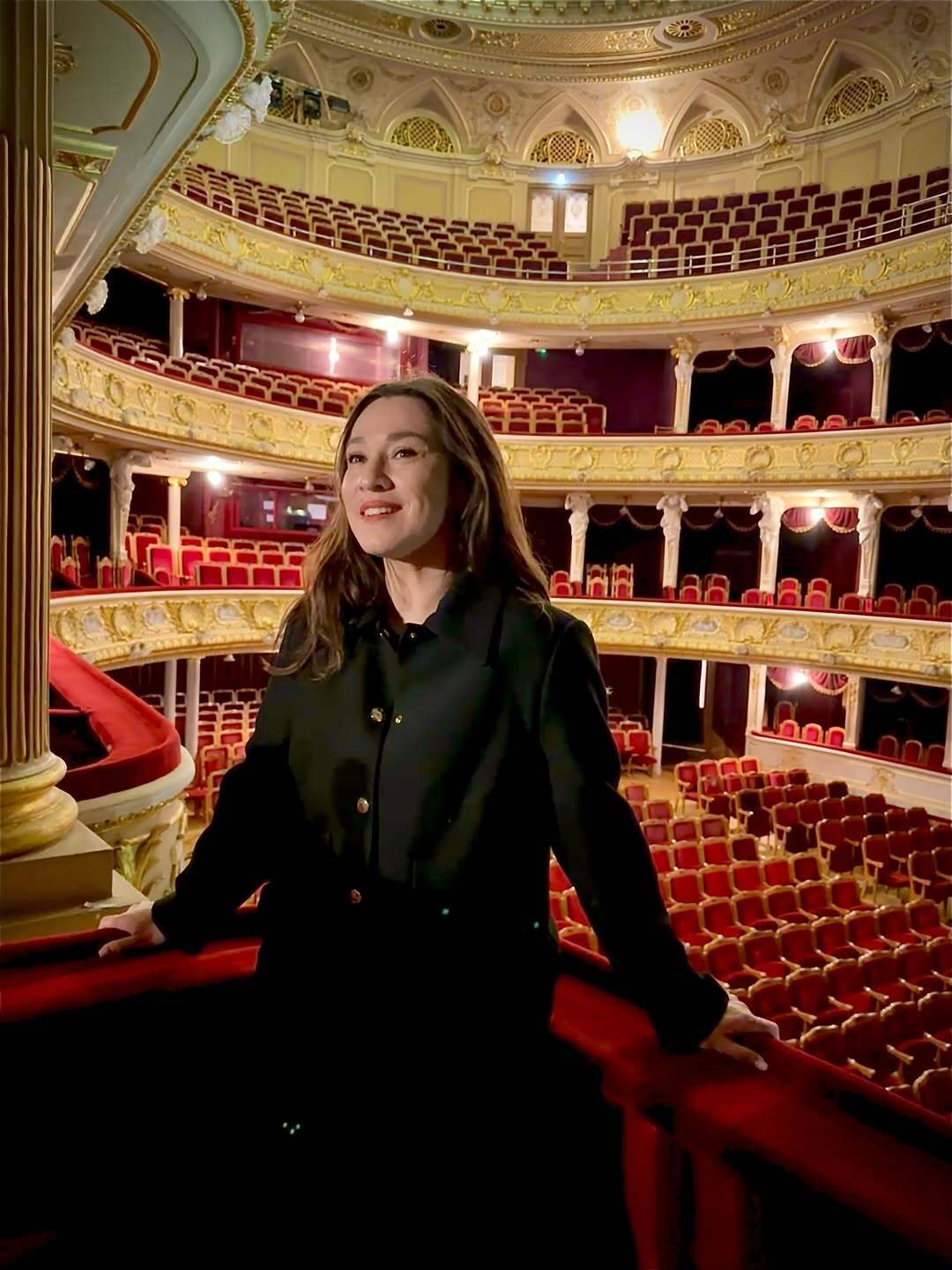 Беда не ходит одна: Наталка Карпа рассказала о серии несчастий в семье, которые затронули ее дочь и маму