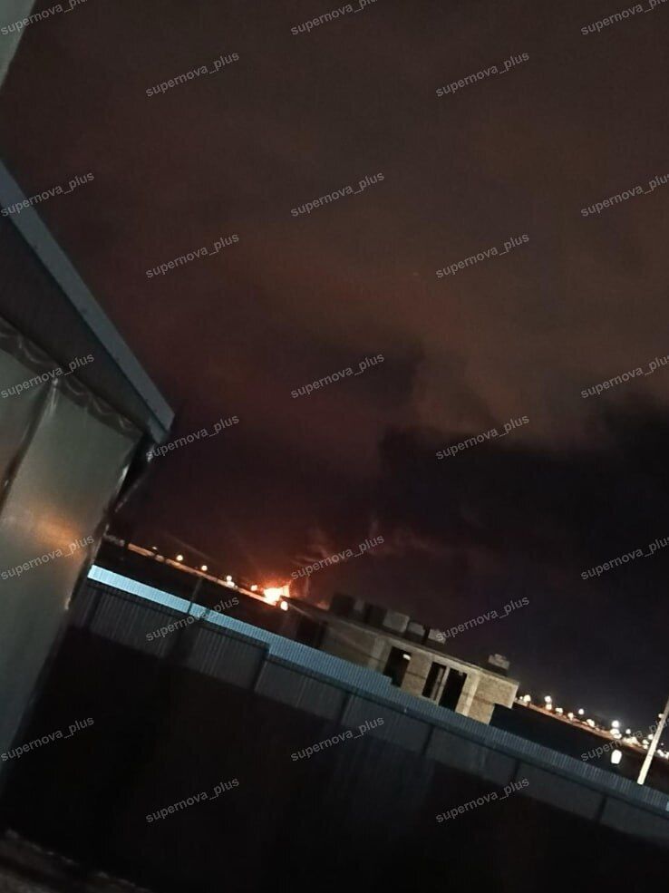 У Генштабі заявили про ураження нафтового терміналу в Росії та низки об'єктів ворога на окупованих територіях. Фото і відео