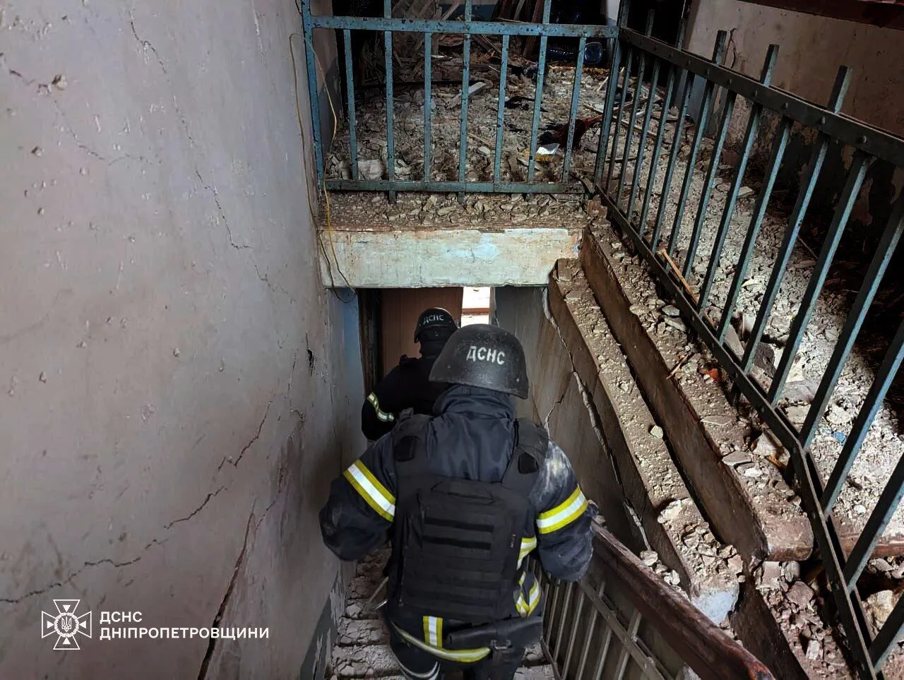 Росія завдала ракетного удару по Кривому Рогу: постраждали 11 людей, серед них – діти. Фото і відео