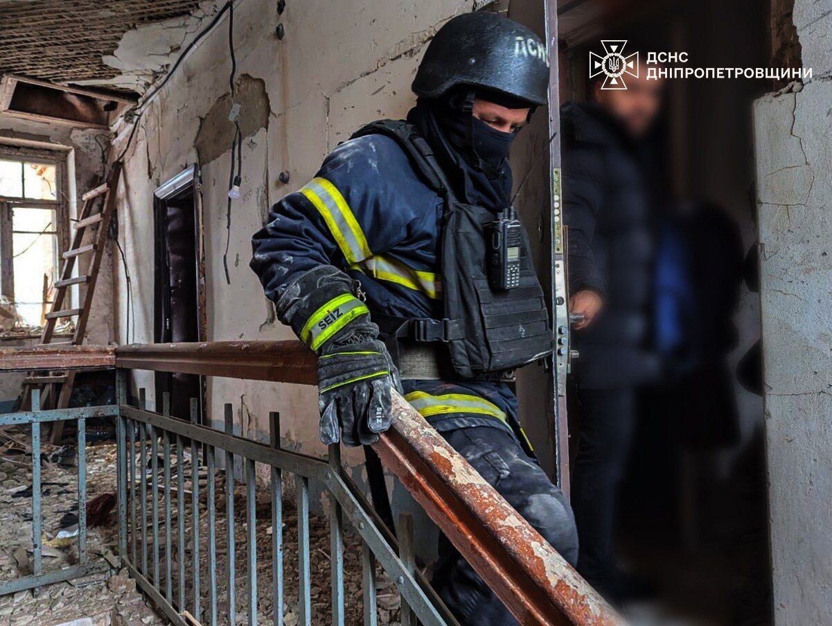 Росія завдала ракетного удару по Кривому Рогу: постраждали 11 людей, серед них – діти. Фото і відео