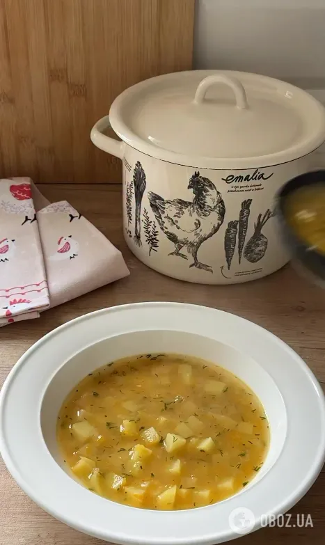 Гороховий суп на копчених ребрах: як правильно готувати, щоб вийшло смачно