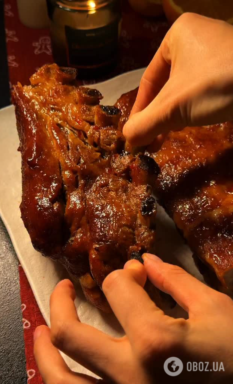 Апетитні запечені ребра в духовці: додайте один інгредієнт для глазурованої скоринки