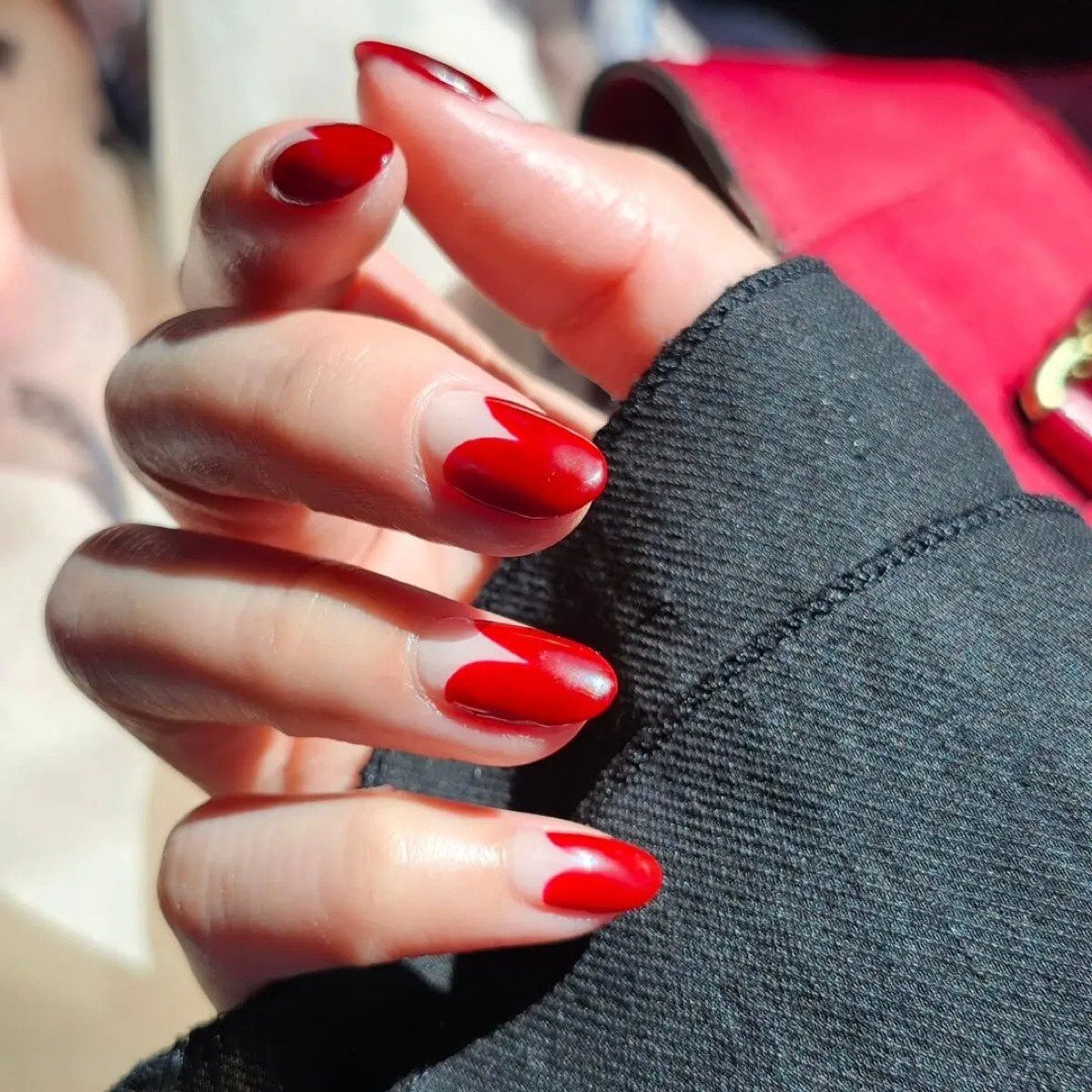 8 идей маникюра на День святого Валентина, в которые невозможно не влюбиться