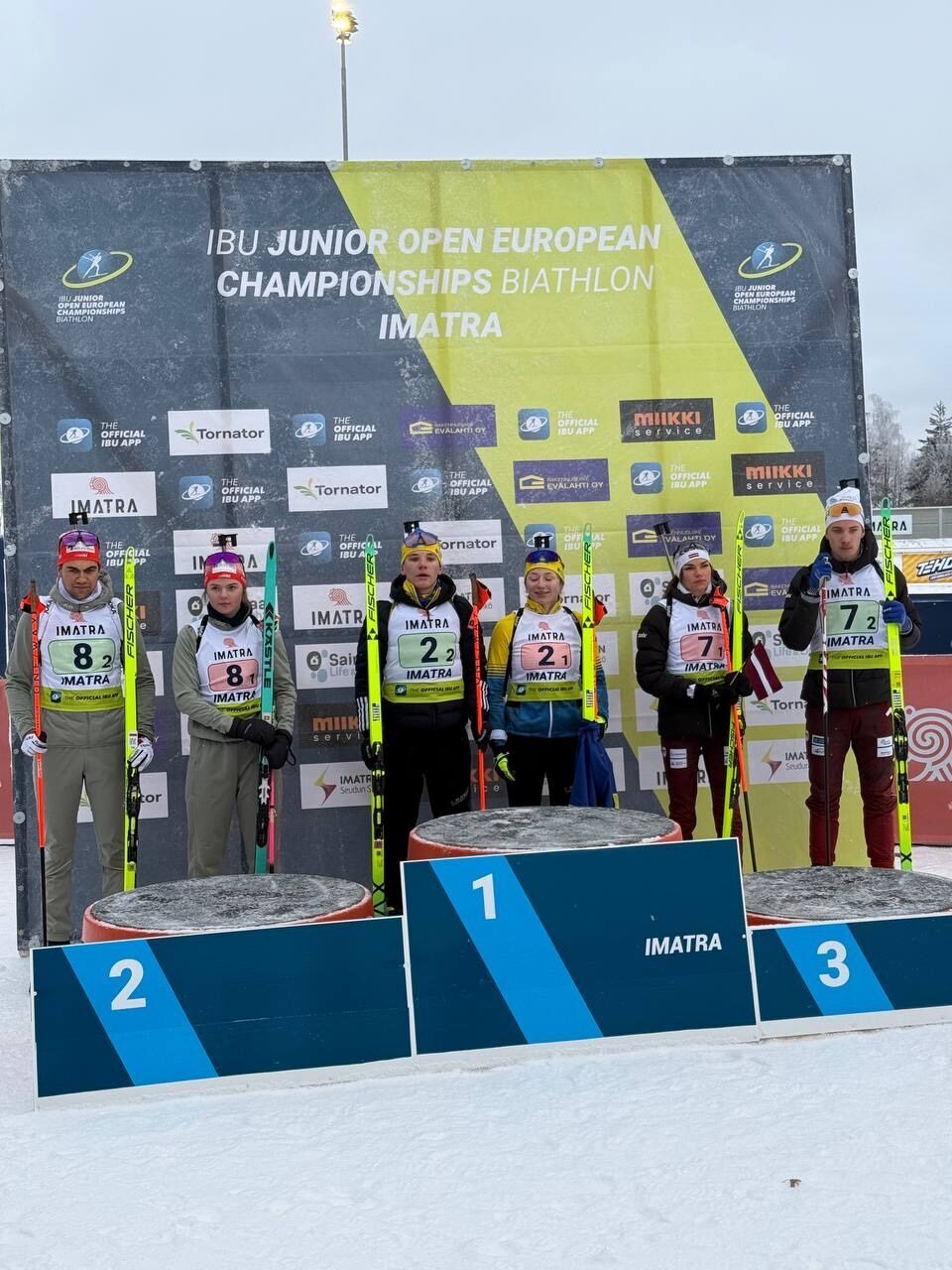 Україна вперше в історії взяла "золото" ЧЄ з біатлону в одиночній змішаній естафеті. Відео