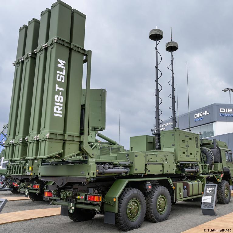 Украина заказала 18 современных систем ПВО IRIS-T: чем они помогут военным