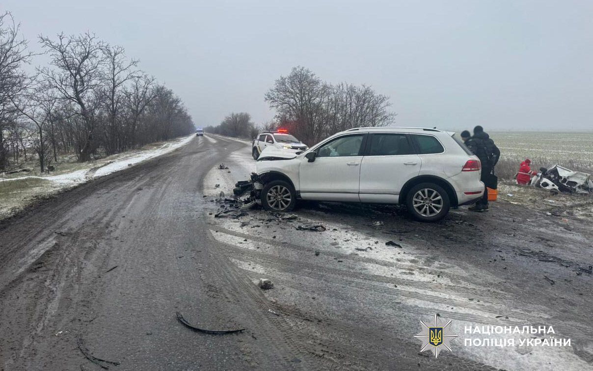 Авто вилетіло на зустрічну: на Одещині в ДТП постраждали діти. Фото
