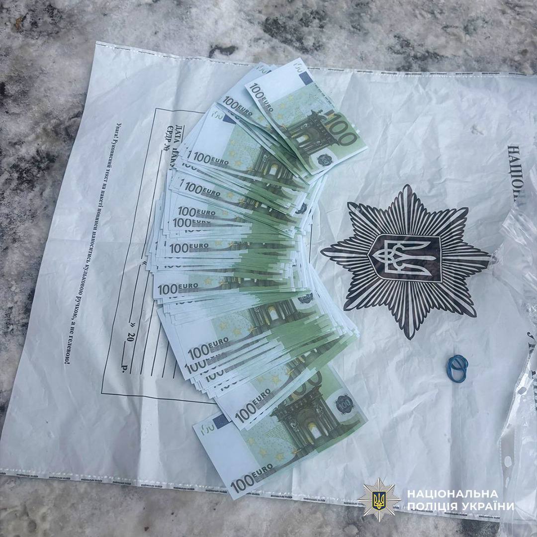 Обіцяв переправити до Румунії у формі прикордонника: лікаря з Києва викрили на схемі для ухилянтів. Фото