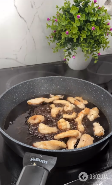 Соковите куряче філе в кисло-солодкому соусі: ідеальне доповнення до улюбленого гарніру