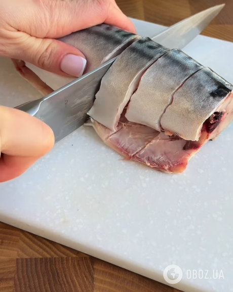 Маринована скумбрія в кетчупі: можна їсти вже на наступний день