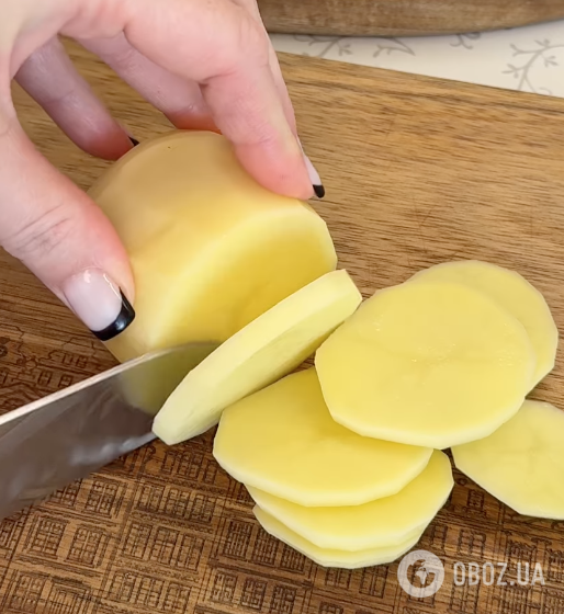 Як із печі: запечена смачна картопля із салом для всієї родини