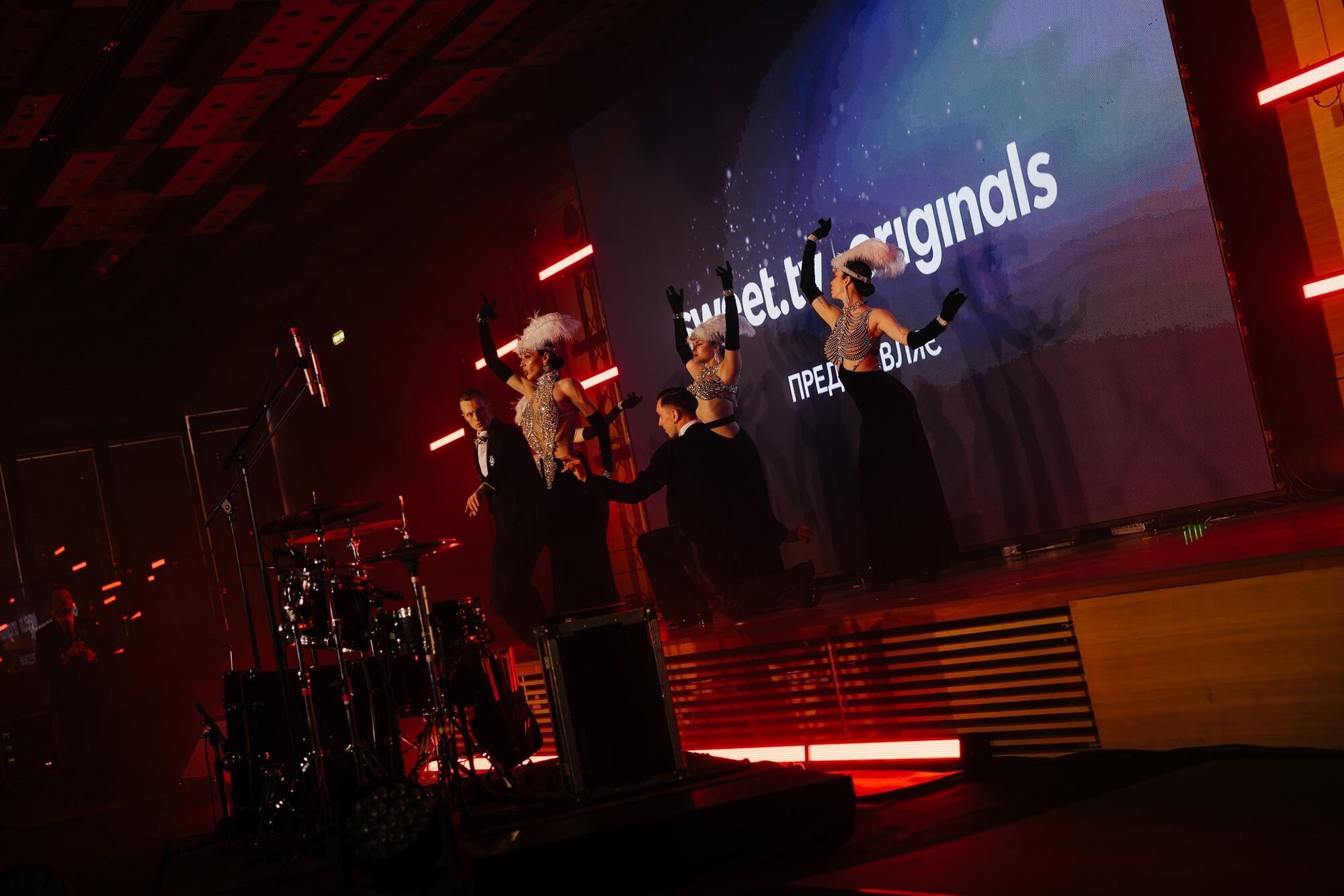 SWEET.TV анонсував запуск культових шоу: "Вгадай мелодію", "Впізнай брехню", адаптації Star Academy і So You Think You Can Dance