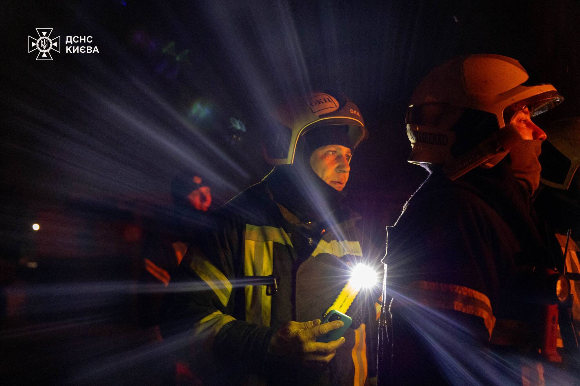 Россия устроила комбинированную атаку на Киев и область: есть жертва и раненые, изменено движение метро. Все подробности и фото