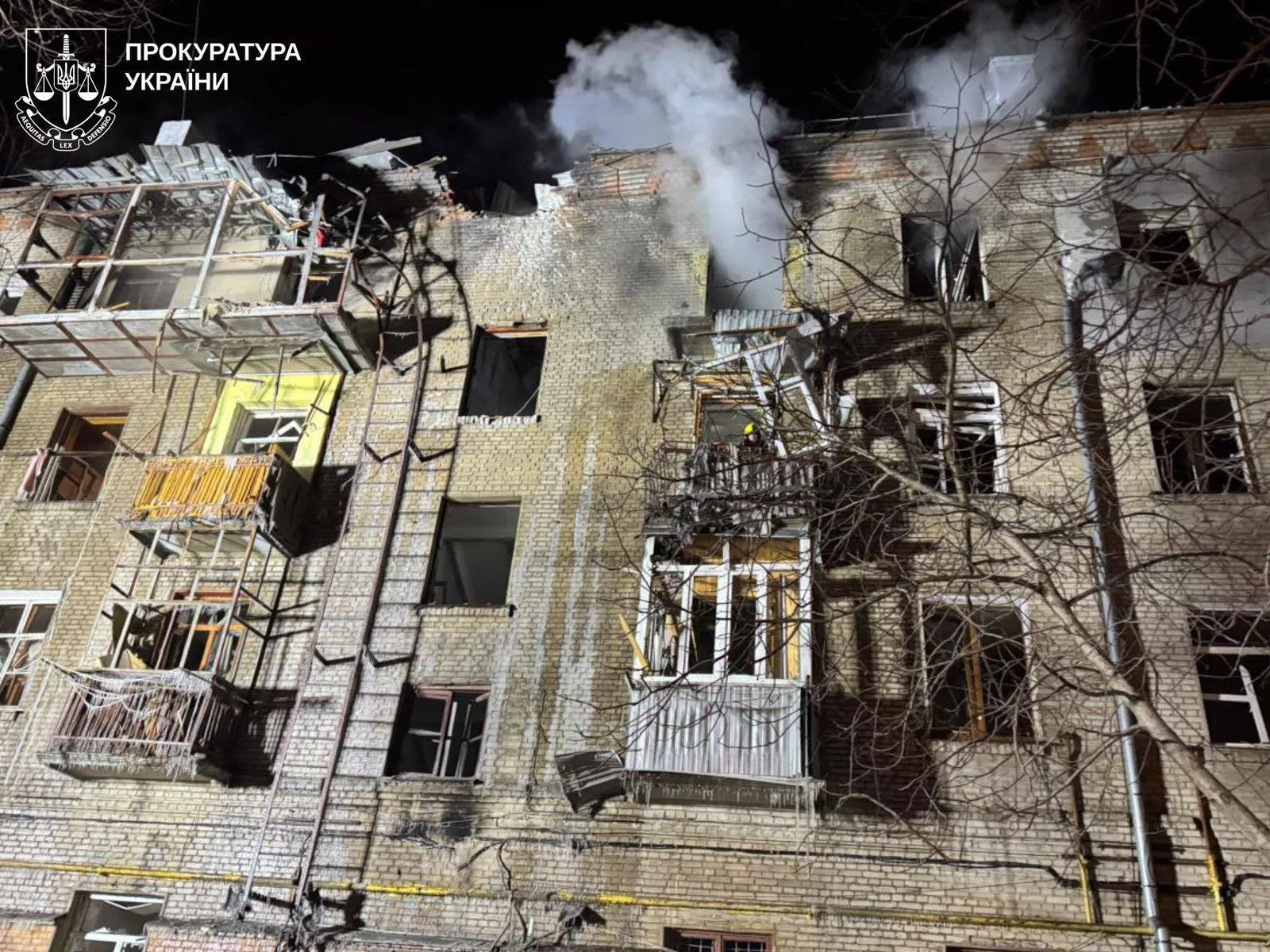 Зеленський – про обстріли РФ: енергетика була головною мішенню, поранено 10 людей