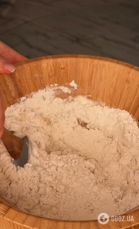 Смачна домашня піца з дріжджового тіста: ділимось найпростішим рецептом