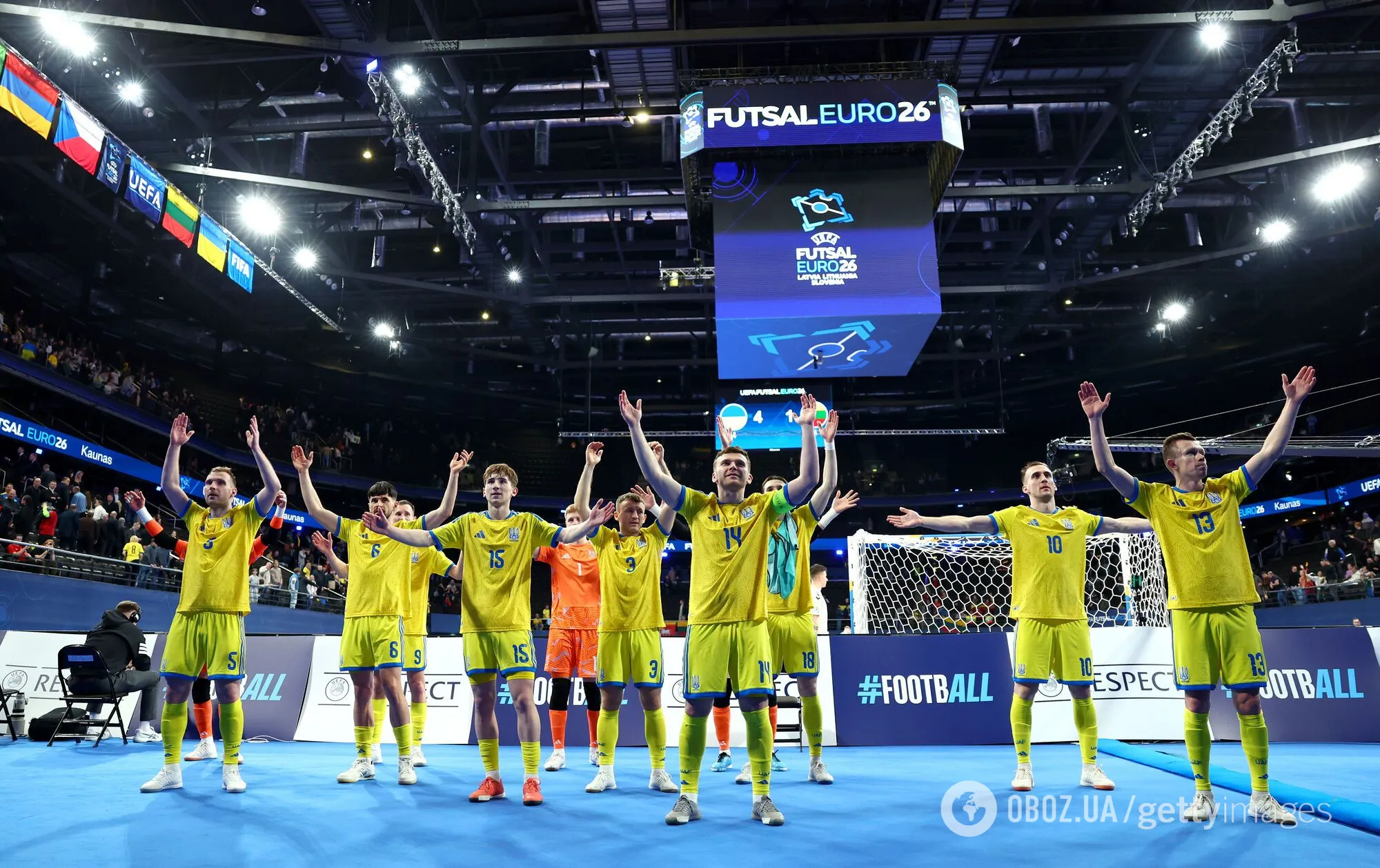 Украина с разгромом добыла первую победу на чемпионате Европы по футзалу. Видео