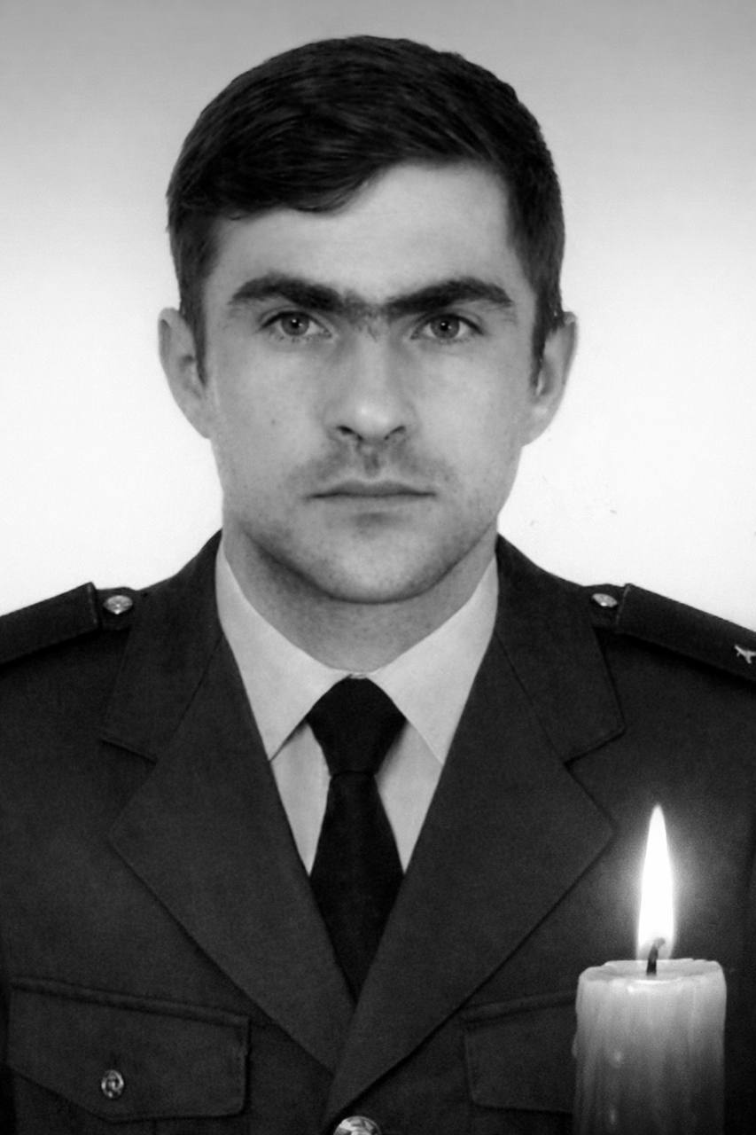 Зірвався з 20 метрів: в Києві під час аварійних робіт загинув 31-річний рятувальник-верхолаз Олександр Питайчук