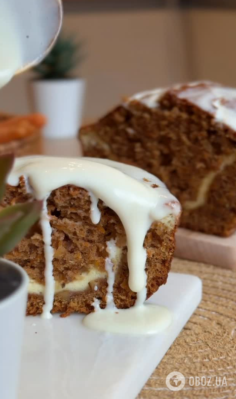 Вологий морквяний кекс до чаю: як приготувати