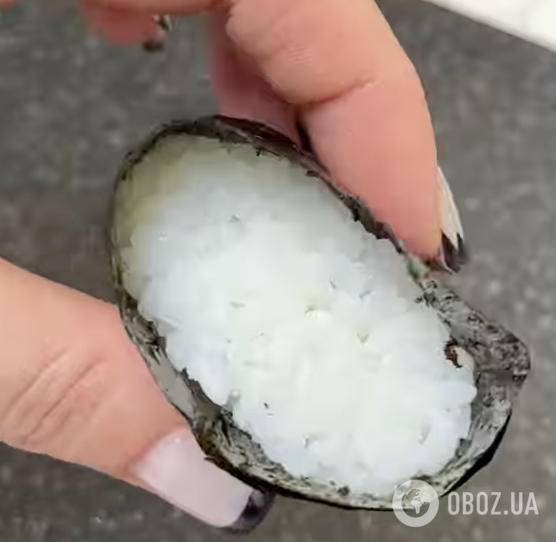 Горячие вкусные роллы с крабовой начинкой за 10 минут: делимся простым рецептом