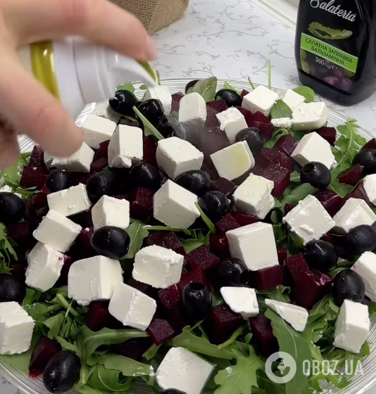 Вкуснее, чем винегрет: полезный салат из свеклы и сыра фета за 10 минут