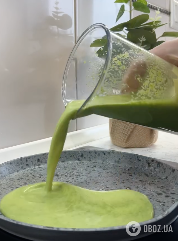 Корисні та смачні шпинатні млинці з червоною рибою: ділимося рецептом страви на Масницю 2026