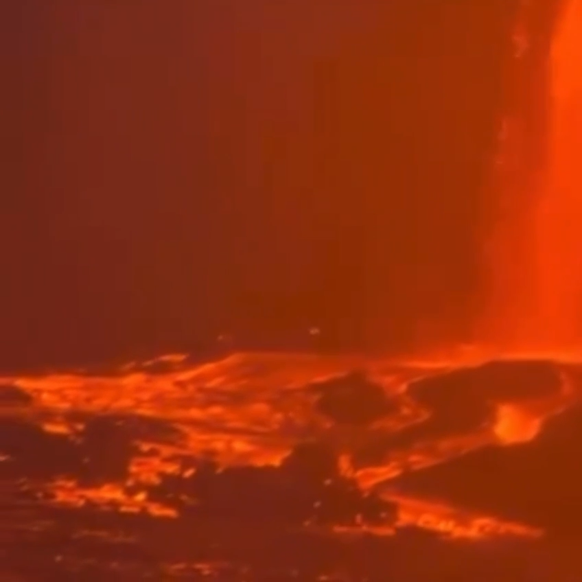 "Фонтаны" лавы достигали 500 метров: на Гавайях произошло извержение вулкана. Видео