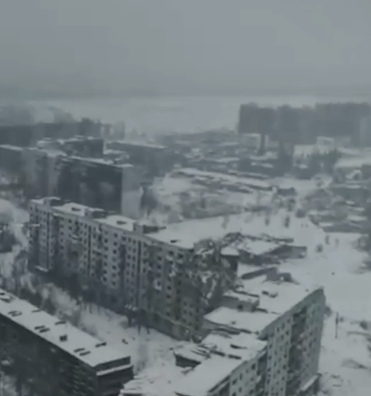 "Колись там жили десятки тисяч щасливих людей": який зараз вигляд має понівечена ворогом Костянтинівка. Відео