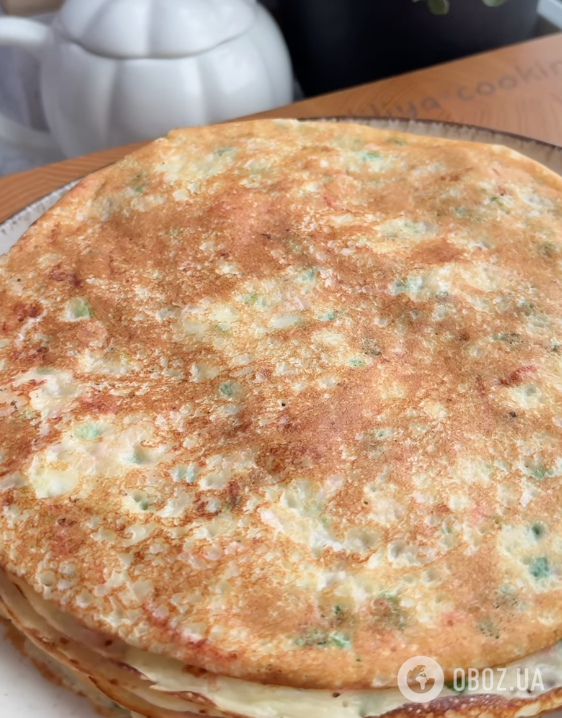 На смак як піца: тонкі млинці з сиром і ковбасою за 10 хвилин