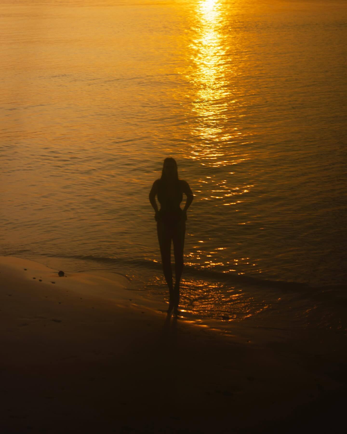 Дружина Усика знялася в купальнику в Таїланді та підірвала Instagram. Фото