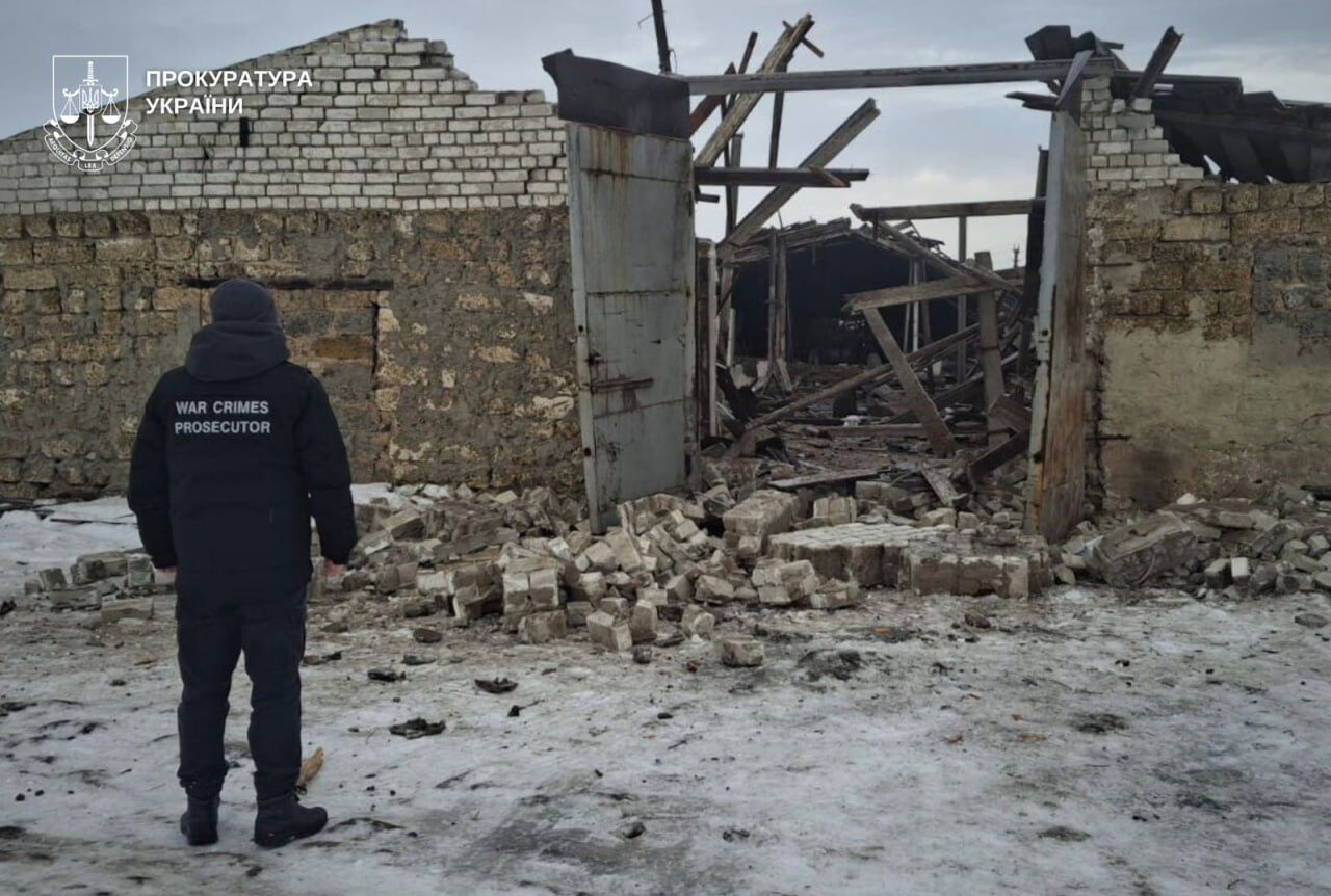 Окупанти атакували Дніпропетровщину: є жертва і поранені. Фото