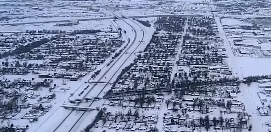 В США из-за снежного шторма погибли более 40 человек: синоптики прогнозируют новую волну непогоды. Фото и видео