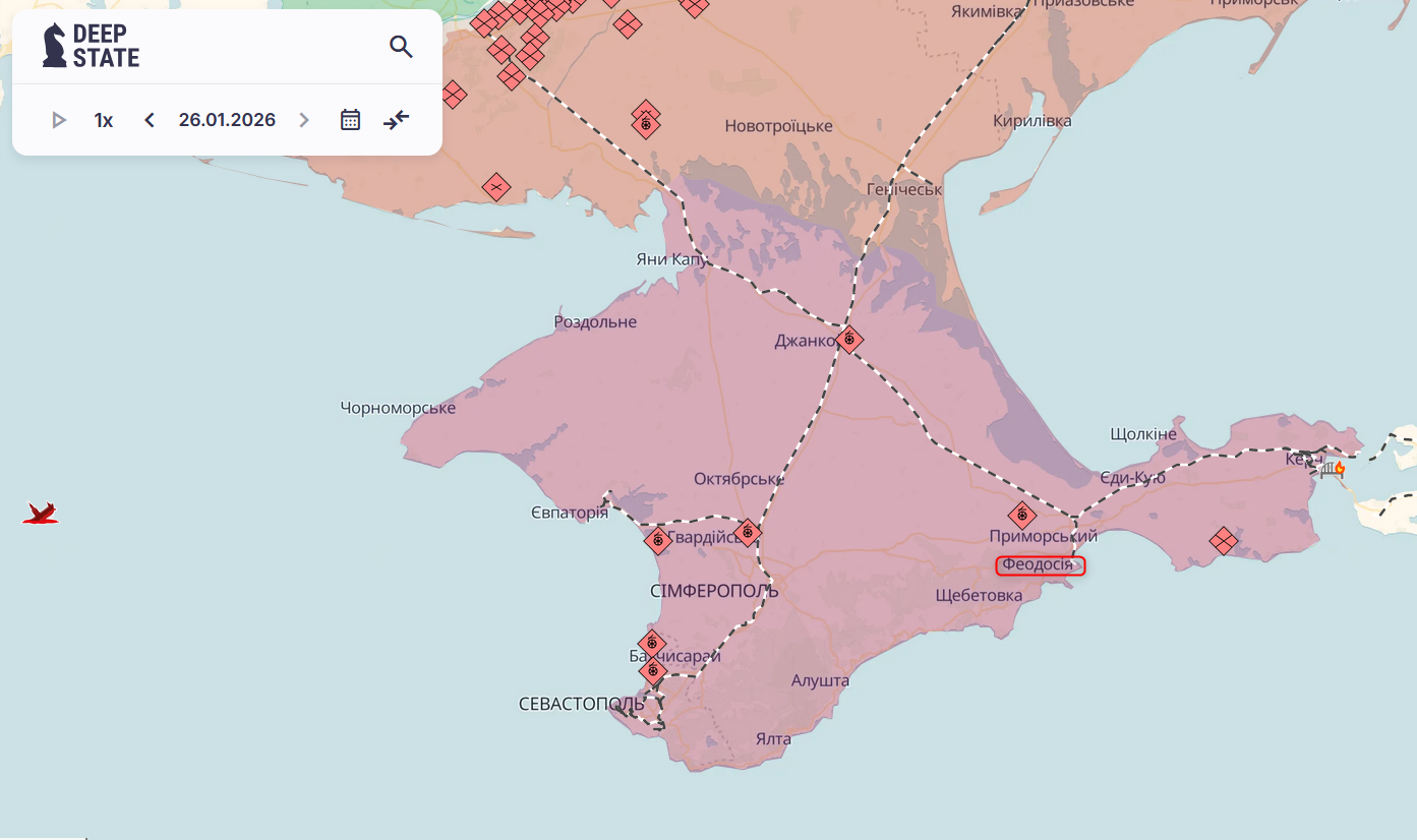 Под прицелом мог быть морской порт: в оккупированной Феодосии слышали взрывы, поднялся дым